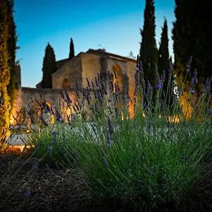 Chateau Saint-pierre De Mejans Bed & Breakfast