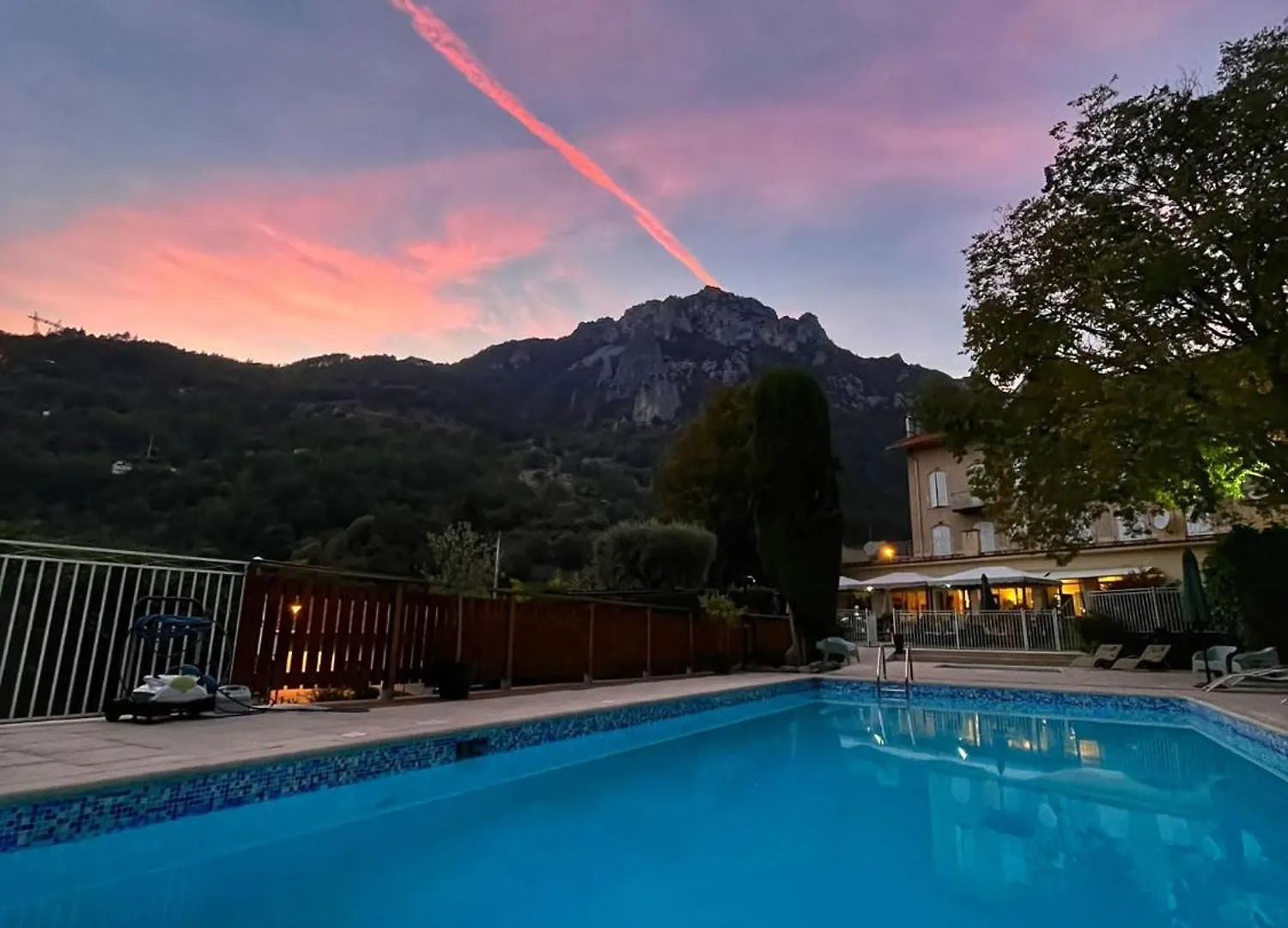Hotel St Sebastien Roquebilliere